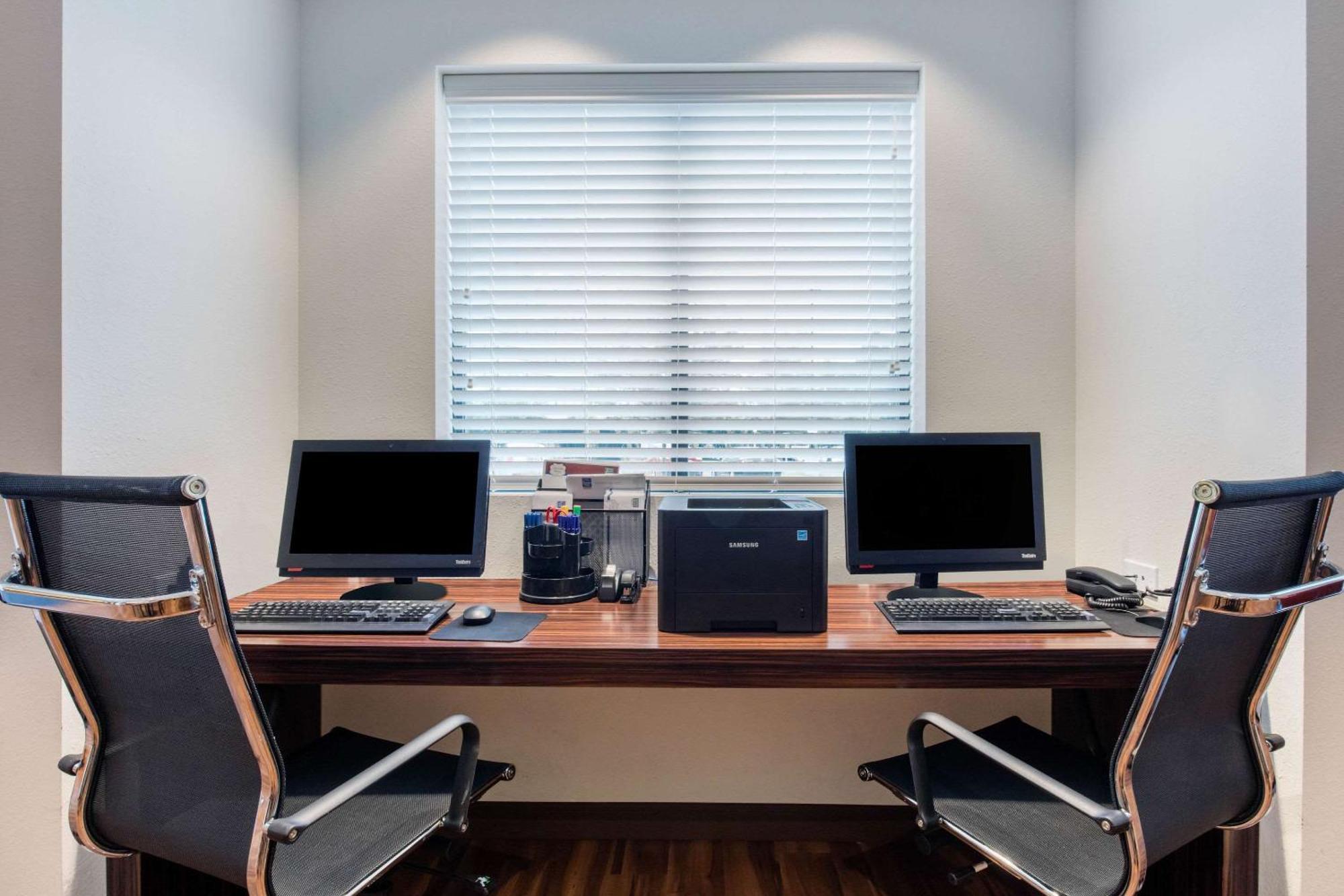 Mainstay Suites St Louis Airport Bridgeton Extérieur photo